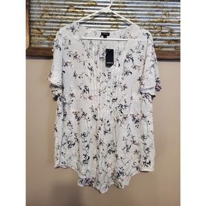 Torrid Short Sleeve Blouse.